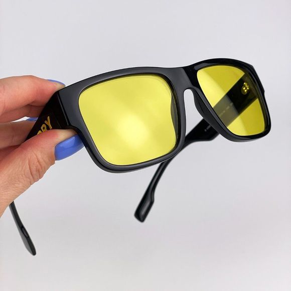 Burberry KNIGHT BE4358 300185 Sunglasses Square Black...